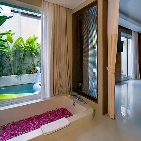 Outstanding 1Br Private Pool Villa Near Beach