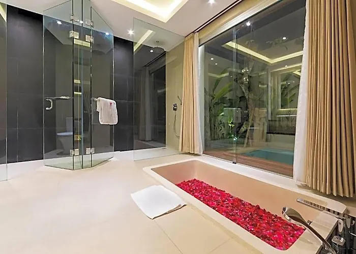 Outstanding 1br Private Pool Near * ペティテンゲット